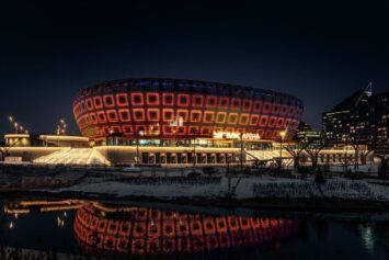 Букмекеры назвали «Автомобилист» фаворитом домашнего матча КХЛ против «Сибири»