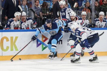 «Сибирь» потерпела восьмое поражение подряд, уступив «Торпедо» в серии буллитов