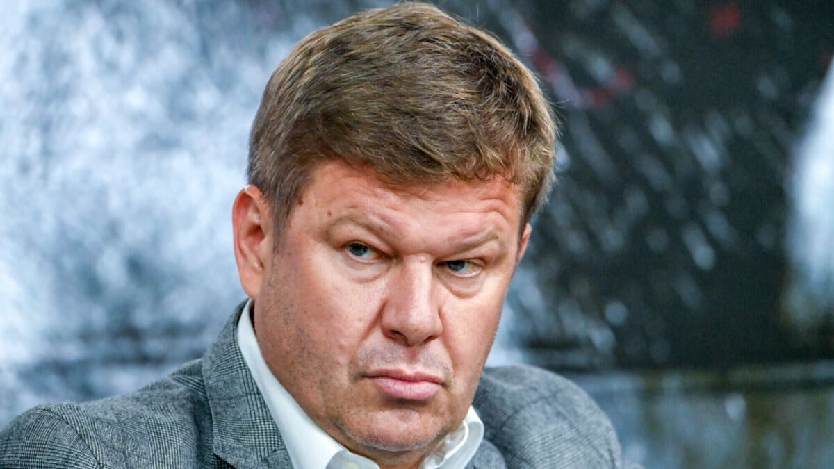 Губерниев: Карпину нужно доказать, что он способен совмещать два поста