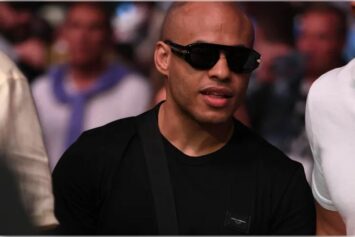 Менеджер Махачева заявил, что его боец превзошел легенду UFC