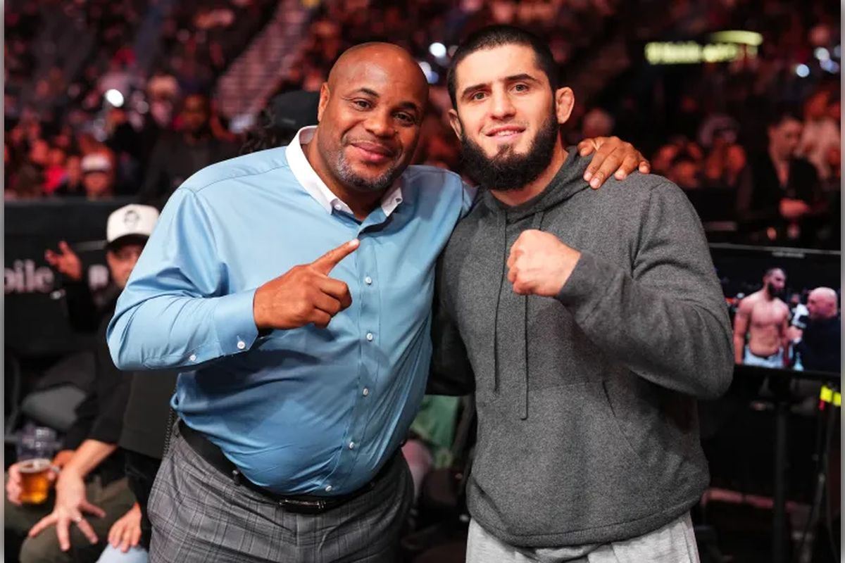 Кормье и Махачев