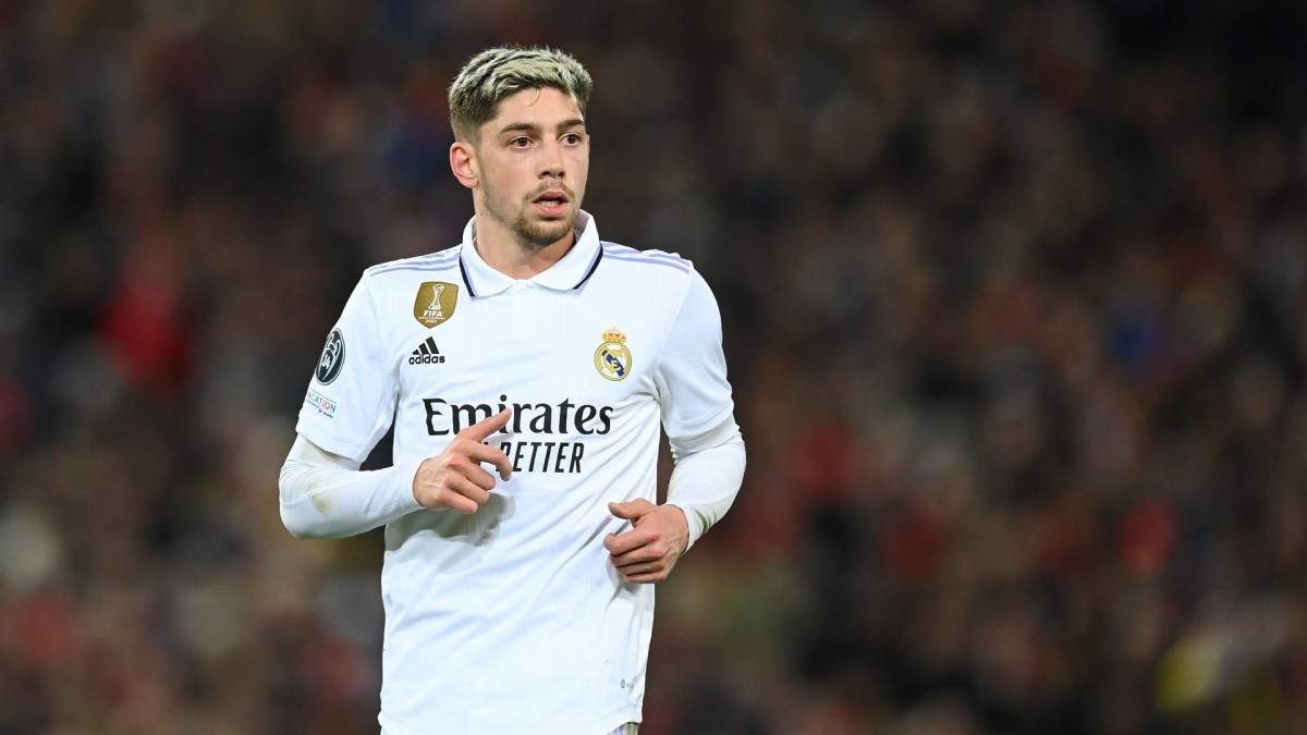 «Ливерпуль» готов предложить €150 млн за полузащитника «Реала» Вальверде — Fichajes