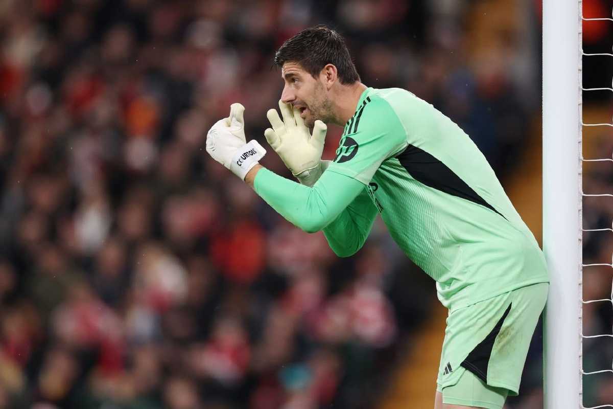 Куртуа выбыл перед игрой ЛЧ против «Олимпиакоса» — у голкипера «Реала» вирусная инфекция