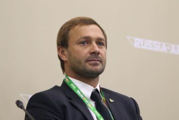 Экс-форвард сборной России Дмитрий Сычев объявил об уходе из «Иртыша»