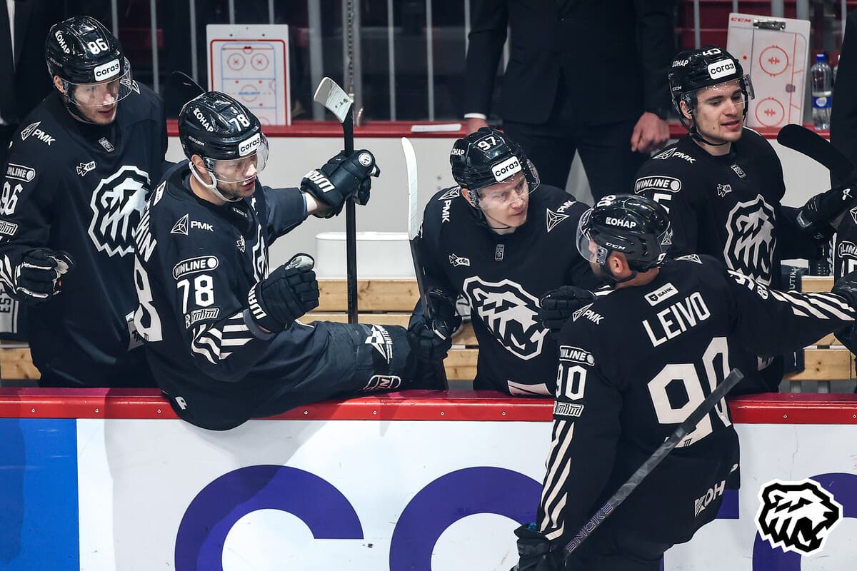 Букмекеры оценили шансы «Трактора» и ЦСКА в первом очном матче сезона КХЛ