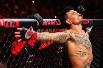 Макс Холлоуэй