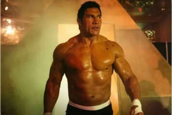 Дуэйн Джонсон номинирован на «Золотой глобус» за роль Марка Керра