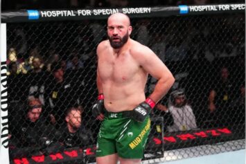 Мурзаканов обратился к претенденту на титул UFC