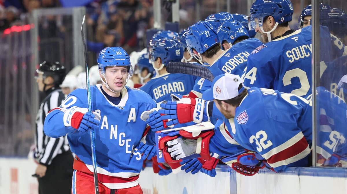 «Рейнджерс» отыгрались с 0:3 и победили «Монреаль» в овертайме