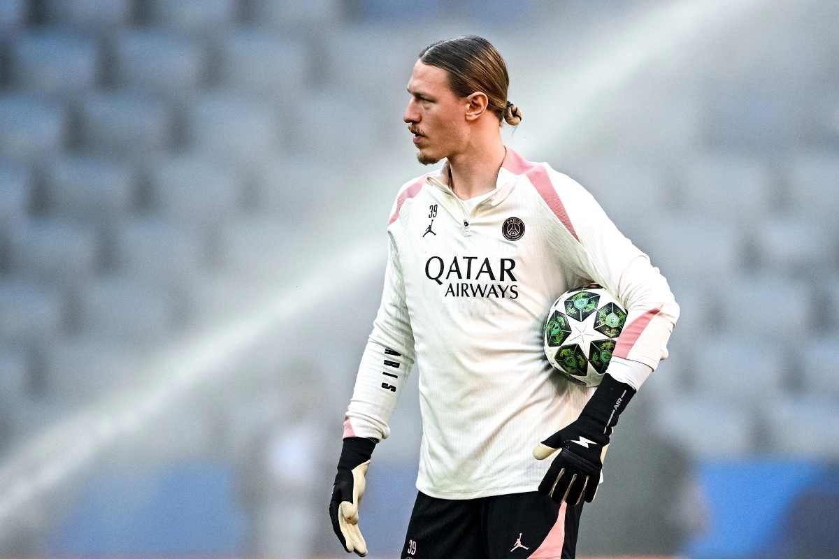 Стоимость Сафонова снизилась до €15 млн по версии Transfermarkt