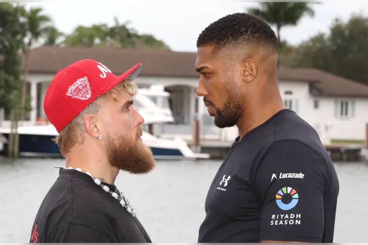 Пол и Джошуа