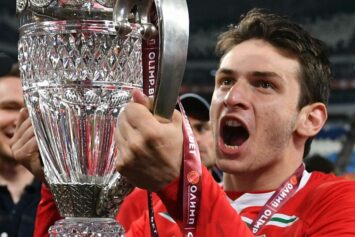 Экс-тренер сборной России назвал Хвичу Кварацхелию лучшим легионером в истории «Локомотива»