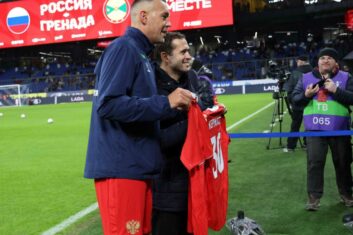 Дзюба Кержаков