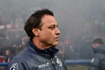 В «Динамо» сообщили, что Газзаев будет помогать Гусеву