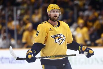 Нападающий «Нэшвилла» Стэмкос поднялся на 13-е место в истории НХЛ по решающим голам