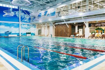 Плавательный бассейн