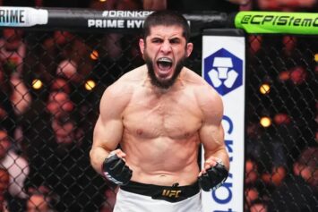 Роган рассказал, чем Махачев опаснее Нурмагомедова