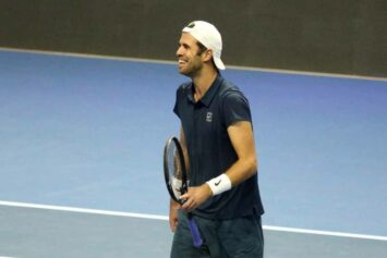 Хачанов уступил 285-й ракетке мира во втором круге ATP-250 в Гонконге