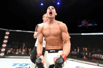 Фанаты раскритиковали Стрикленда за слова о Уиттакере