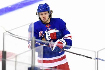 Артемий Панарин вошел в топ-7 российских снайперов НХЛ по количеству голевых передач