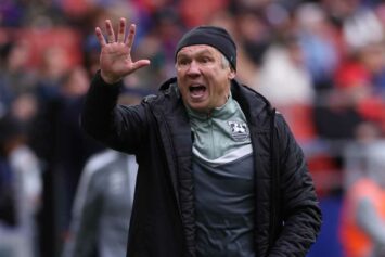 Главный тренер «Балтики» оценил звездный состав команды и возможность ухода игроков