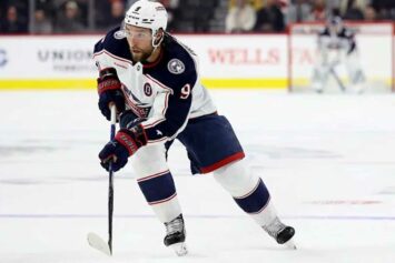 Иван Проворов стал 10-м российским защитником с 300+ очками в НХЛ