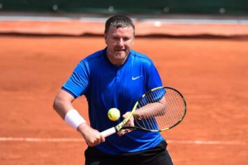 ФТР: разрешение проводить турниры важнее возвращения флага