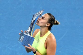 Соболенко отреагировала на отказ Костюк от рукопожатия