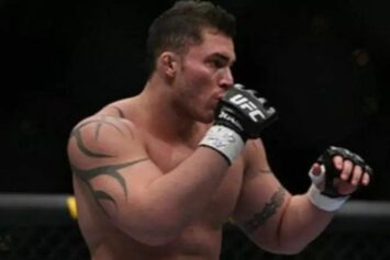 Экс-боец UFC предстал перед судом по обвинению в убийстве подростка