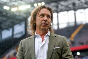 Александр Мостовой не исключил работу в тренерском штабе Ролана Гусева в «Динамо»