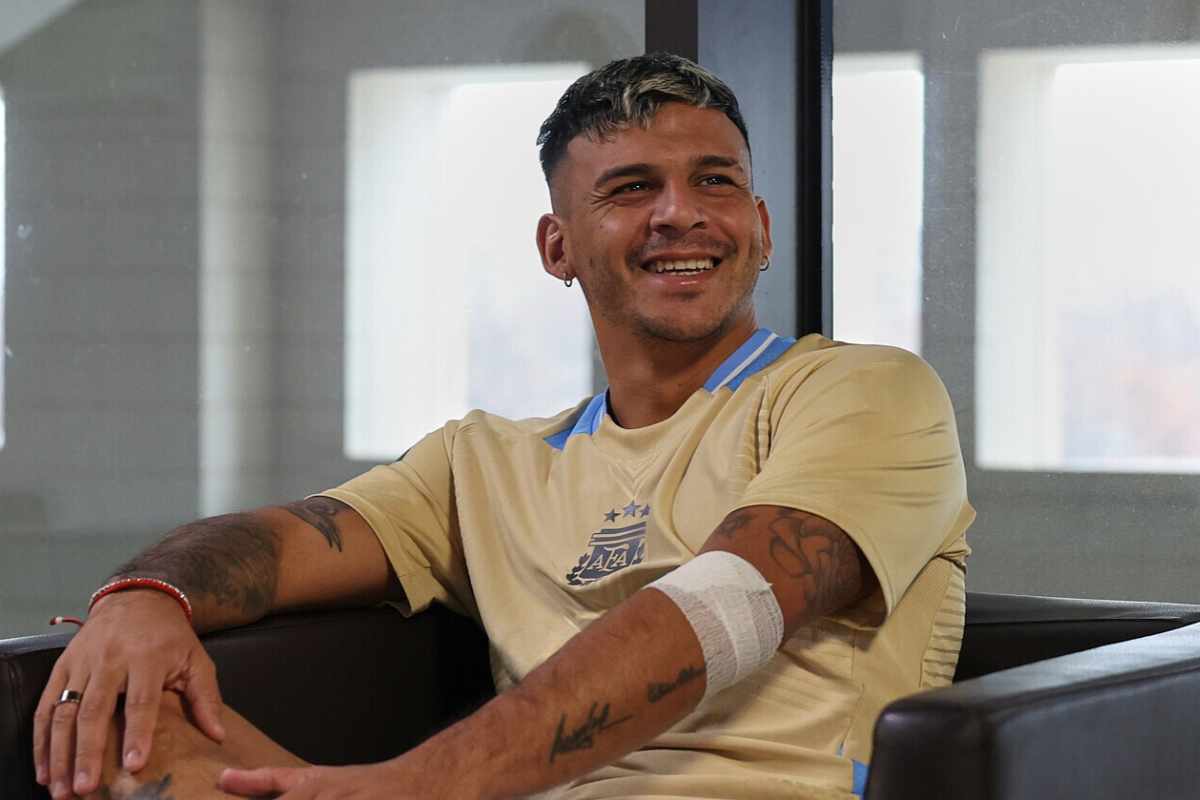 «Локомотив» показал вес полузащитника Лукаса Веры