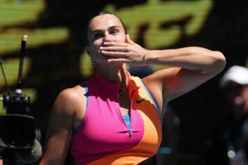 Свитолина не пожала руку Соболенко после проигранного полуфинала на АО-2026