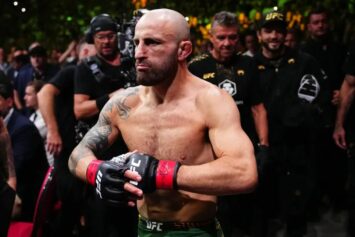 Тренер раскрыл тайну подготовки Волкановски к UFC 325