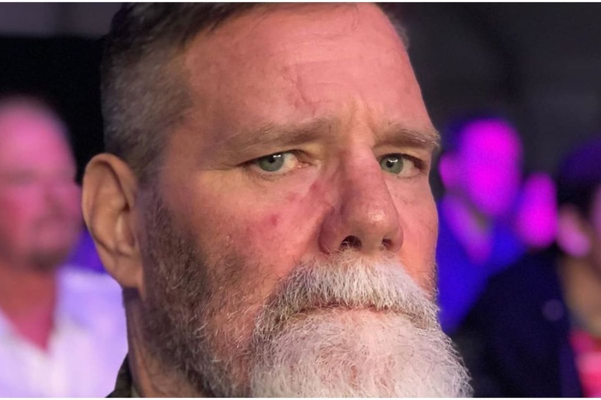 Дэвид Эбботт