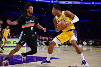 «Сан-Антонио» разгромил «Лейкерс» на выезде — Вембаньяма оформил дабл-дабл