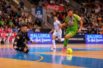 Мини-футбол