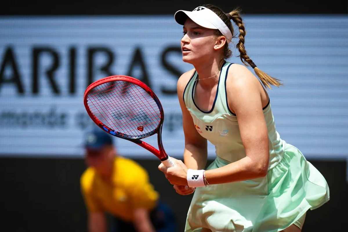 Елена Рыбакина досрочно завершила турнир в Дубае