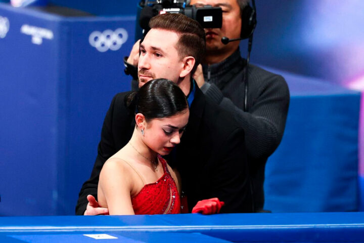 Фигуристка Петросян и Даниил Глейхенгауз