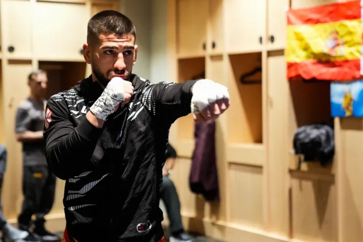 Илия Топурия