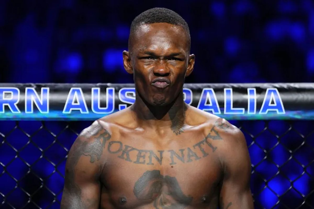 Исраэль Адесанья