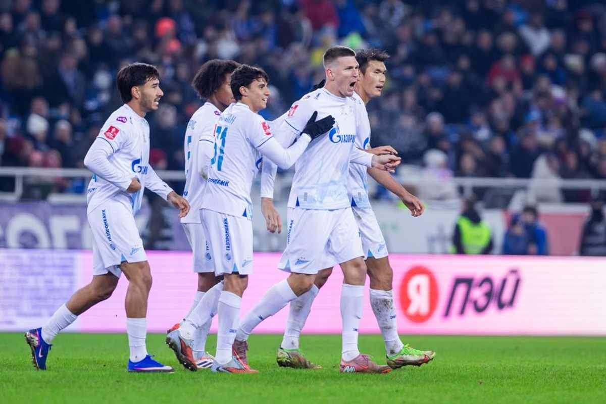 Ловчев: «У «Зенита» больше шансов победить «Спартак» из-за проблем в обороне»