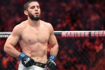 Ислам Махачев