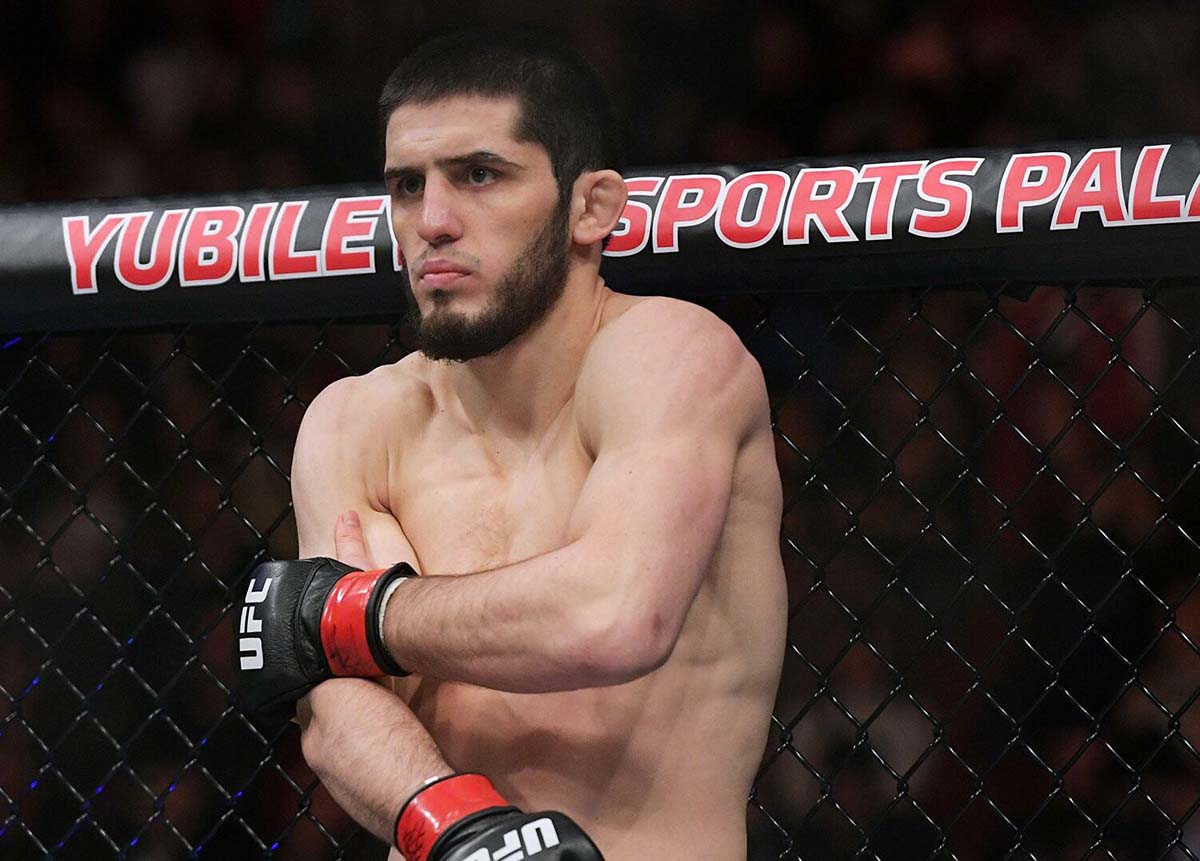 Ислам Махачев