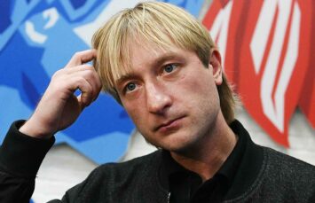 Ученица Евгения Плющенко лишилась второго места в короткой программе на чемпионате России