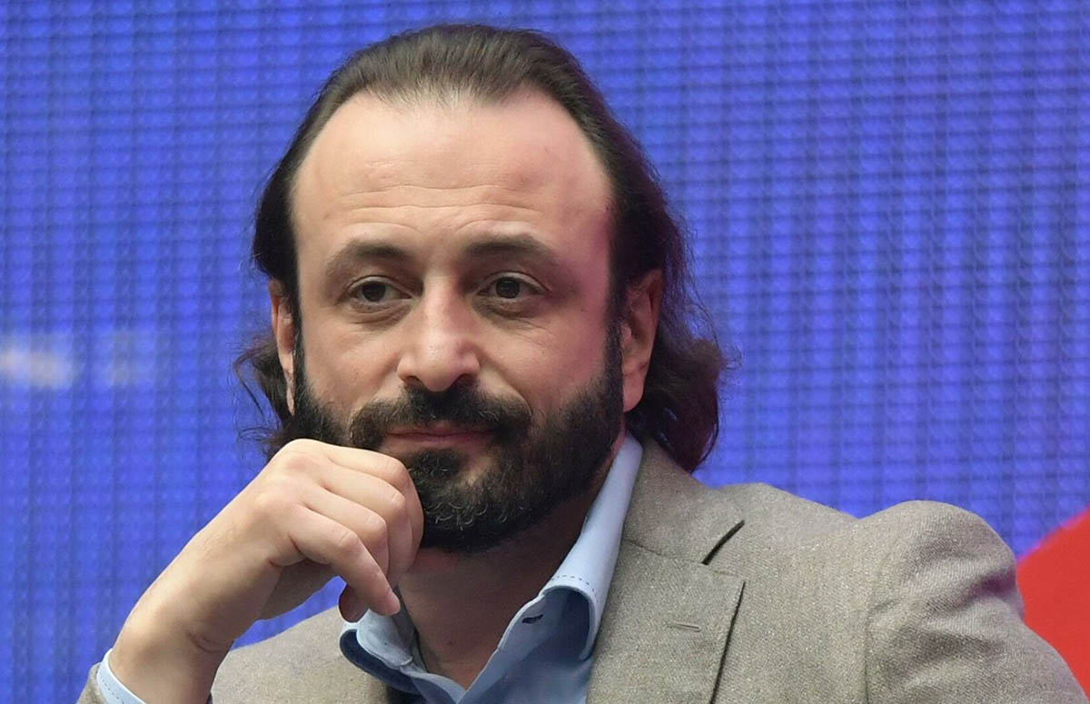 Илья Авербух