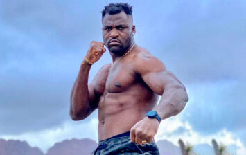 Фрэнсис Нганну бросил вызов Тайсону Фьюри и Деонтею Уайлдеру