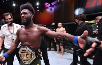 Стерлинг заявил, что собирается сжечь Петра Яна