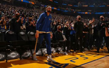 Клэй Томпсон вернулся в НБА спустя 2.5 года и помог «Голден Стэйт» обыграть «Кливленд»