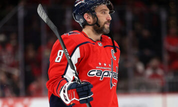 Очки Кузнецова и Овечкина не спасли «Вашингтон» от поражения в матче с «Бостоном»