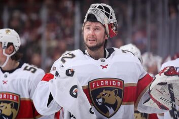 Бобровский отбил 42 броска и помог «Флориде» обыграть «Ванкувер» в НХЛ